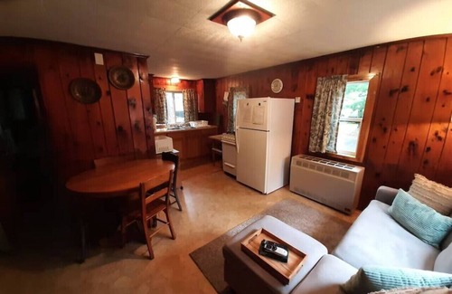 Au Train Apartment | Hiawatha @ Kimar`s Resort Lk SUP