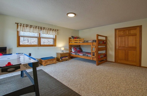 Maggie Valley Cabin | Hidden Cove Hideaway provides rustic enjoyment, views, hot tub, WiFi, AC.