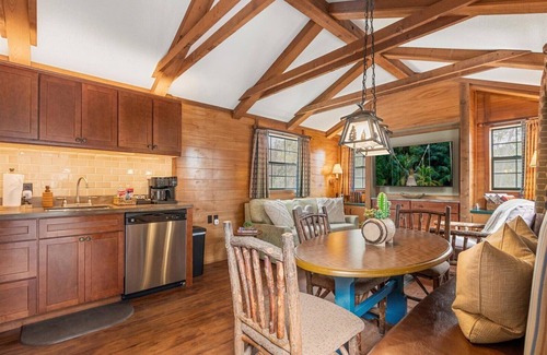 Sandy Ridge Cabin | Hidden Disney Cabin w/playground- Close to theme parks!