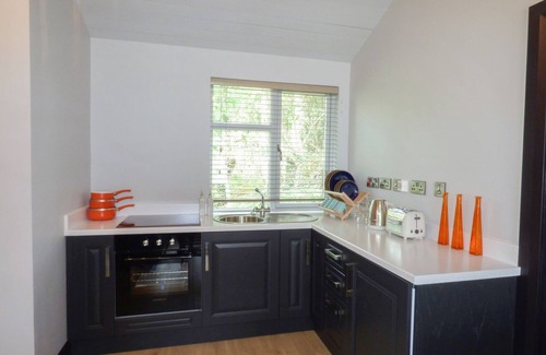 Lettermacaward Cottage | HIDDEN GEM CABIN, with a garden in Lettermacaward, County Donegal
