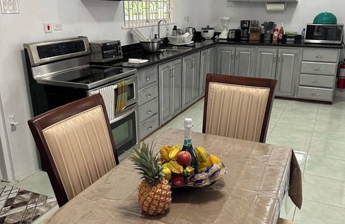 Buff Bay House | Hidden Gem Emerald in Buff Bay,