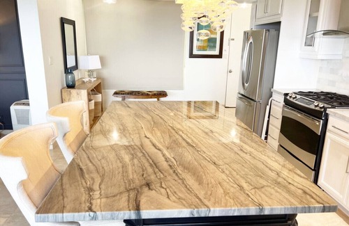 Rosendal Apartment | *Hidden Gem: Luxurious Oceanview Escape with Modern Amenities and Generator*