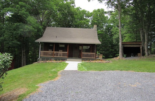 Warm Springs Cabin | Hide Away Log Cabin nestled in a serene setting in Beautiful Bath County, Va.