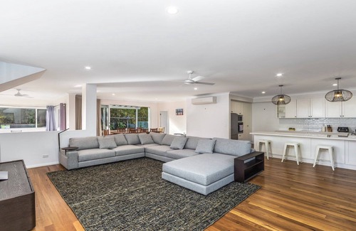 Killcare House | 'Hideaway Bayside' by Accom Holidays