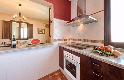 Zufre Cottage | high capacity, bathroom in all rooms, jacuzzi, natural activities