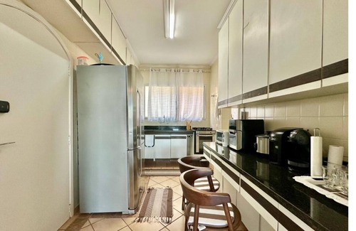 Morro do Maluf Apartment | High standard apartment, 4 bedrooms, sea front Guarujá