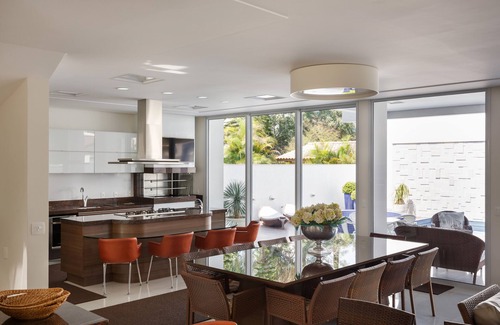 Jurere Internacional House | High standard Jurerê international house - 7 rooms - swimming pool - heated jacuzzi