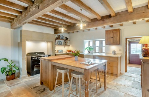 Sutton-in-Craven House | High Stubbing Farm - Four Bedroom House, Sleeps 8