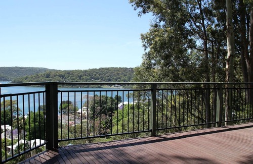 Wagstaffe House | 'High Views at Wagstaffe' by Accom Holidays