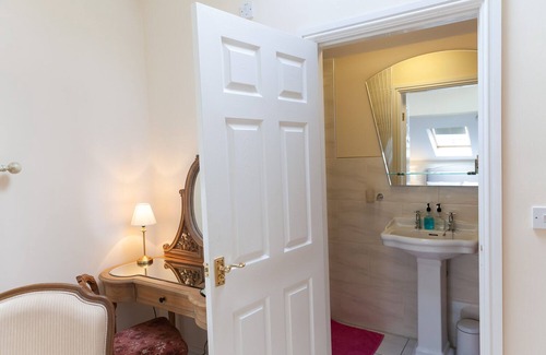Barton Bed & Breakfast | Higher Farm