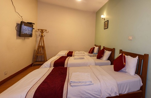 Thamel Hotel | Hikers Haven - Clean and comfortable bed