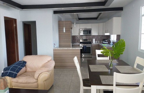 Las Croabas House | Hill House in a Great Location - Las Croabas.