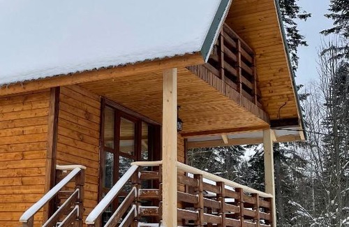 Plavya House | Hill Hut