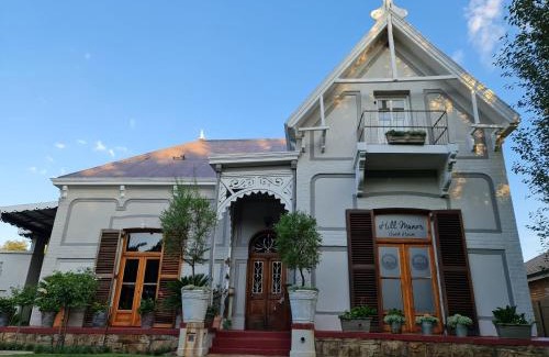 Potchefstroom Bed & Breakfast | Hill Manor Room 1 Self catering unit