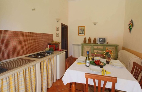 Apecchio Villa | Hill View Retreat w/Pool