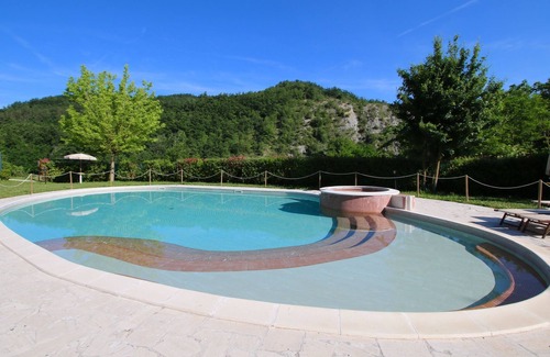 Apecchio Villa | Hill View Retreat w/Pool