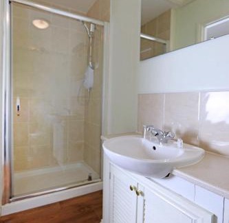 Stirling Hotel | Hillhead Farm Lets