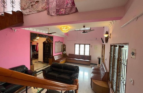 Chennai House | HILLSIDE HIDEOUT