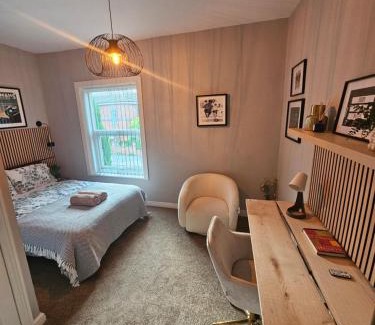 Wigan House | Hillsome Hosting Wigan