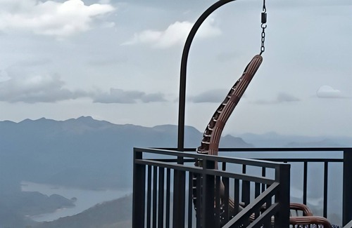 Walapane Cabin | Hilltop Heaven Cabanas