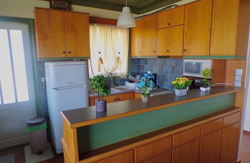 Lefkas House | Hilltop Hideaway Minutes from Nidri – Slow Living Above the Sea