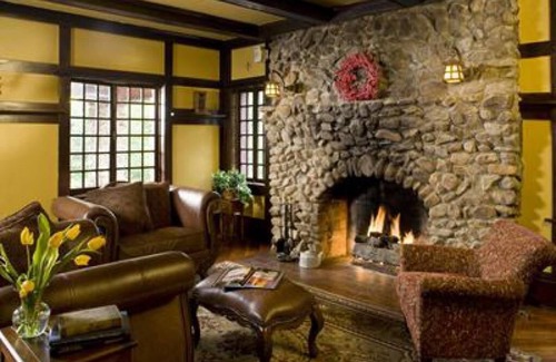 Hot Springs Bed & Breakfast | Hilltop Manor Bed and Breakfast