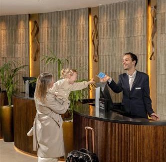 Little Hay Hotel | Hilton Birmingham Metropole Hotel