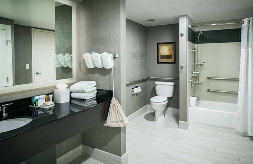 Brentwood Hotel | Hilton Brentwood/Nashville Suites