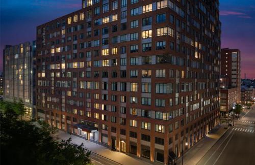 Boerum Hill Hotel | Hilton Brooklyn New York - Newly Renovated