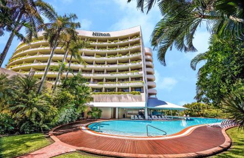 Cairns Central Business District Hotel | Hilton Cairns