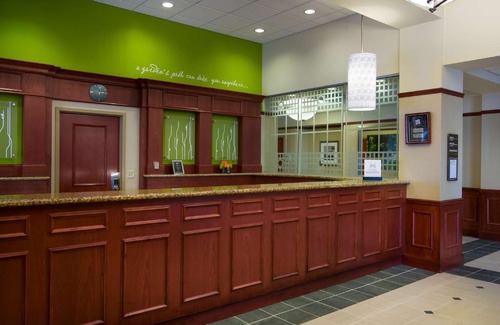 Downtown Detroit Hotel | Hilton Garden Inn Detroit Downtown