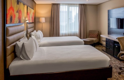 Zona 9 Hotel | Hilton Garden Inn Guatemala City