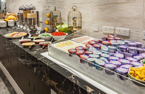 Mong Kok Hotel | Hilton Garden Inn Hong Kong Mongkok