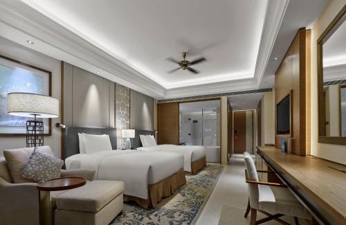 Meilan Resort | Hilton Haikou Meilan - Beachfront Hotel