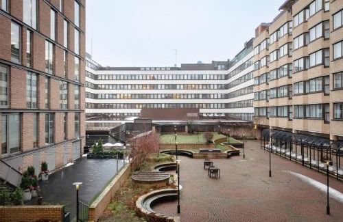 Kallio Hotel | Hilton Helsinki Strand