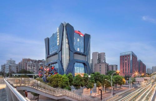 Wuchang Hotel | Hilton Hotel by Hampton Wuhan Zhongnan Street Branch