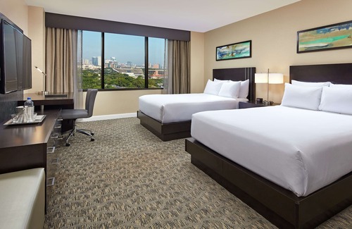 Southgate Hotel | Hilton Houston Plaza/Medical Center