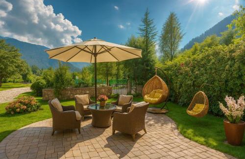 Dumka Hotel | Himalayan Fort Resort, Manali - ! Riverside Property ! Big Garden with Campfire ! Guest Preferred ! Scenic River & Mountain View ! Big Parking ! Luxury Balcony Rooms ! Playing Zone ! Property of the Year