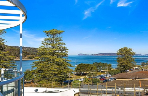 Ettalong Beach House | HINTERLAND LUXURY - 1 Bedroom Hinterland View Apt