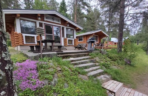 Karijoki Resort | Hirsimökki ja makuuaitta