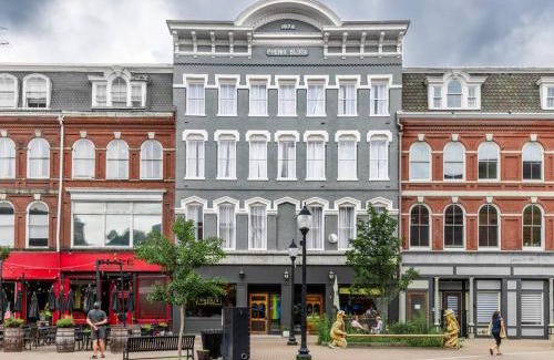 Bangor Apartment | Historic BLDG, Coffee Shop, FAST Wi-Fi, Room # 207