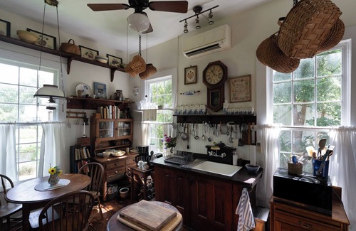 Bastrop House | Historic Home in Bastrop! Near Austin, Bastrop State Park and Lost Pines Forrest