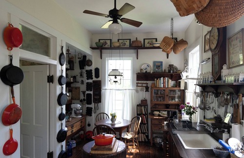 Bastrop House | Historic Home in Bastrop! Near Austin, Bastrop State Park and Lost Pines Forrest