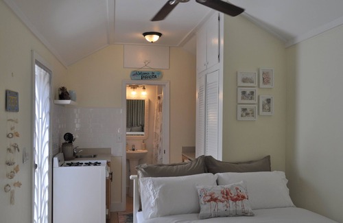 Downtown Nassau House | Historic Nassau Cottage