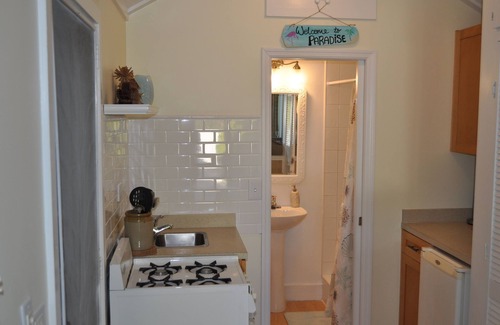 Downtown Nassau House | Historic Nassau Cottage