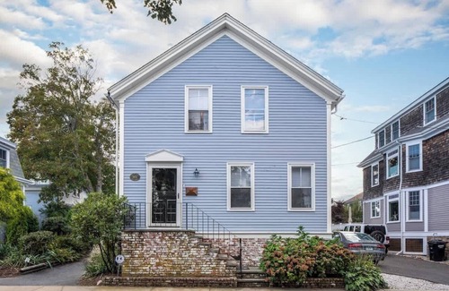 The Point House | Historic Point Home S