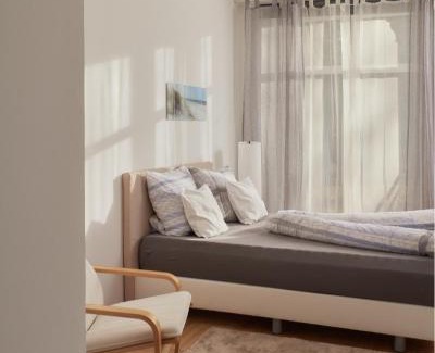 Meidling Apartment | Historic Redesigned Schönbrunn Palace Apartments w Free Parking and 24h Check-in