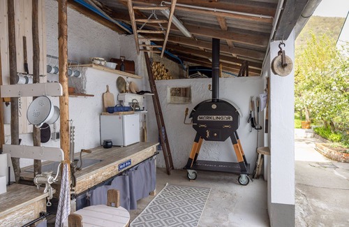 Mitterarnsdorf Cottage | Historic winegrower's house in the Wachau wine region on the Danube with pool & sauna