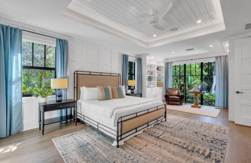 Lake Ida Shores House | Historical Residence Heated Pool Beach Proximity Heron Key RESlDENCES