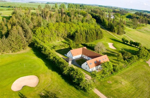Skals Apartment | Hjarbæk Fjord Golfcenter